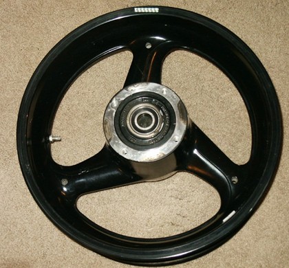 Wheel disc side