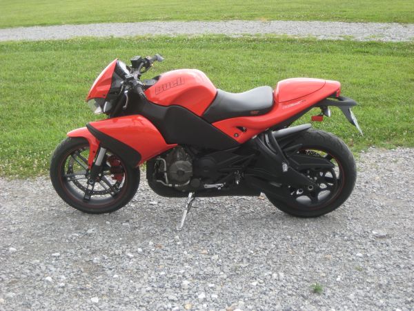 2009 red 1125CR