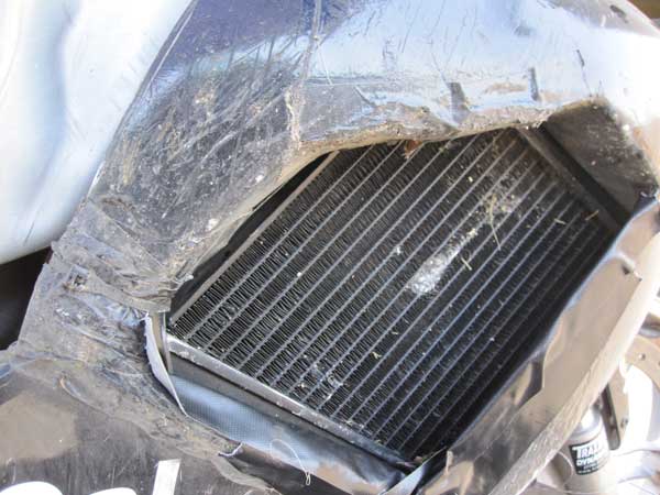 SoCal Buell Rider's damaged radiator