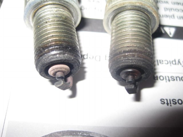 left plug is from the rear