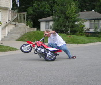 THIS IS HOW SAM STOPS A MOTORCYCLE!