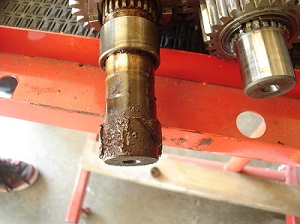 rust/welded bearing 2