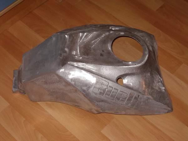 Aluminum cast tank cover