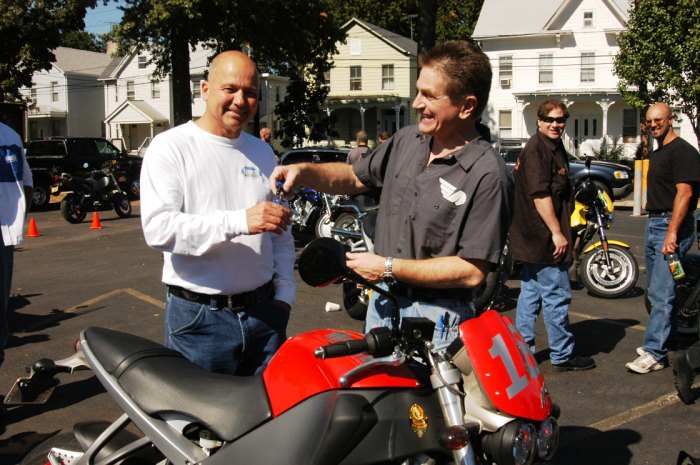 Steve gets his new Buell