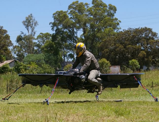 Chris Malloy's Hoverbike "Flying"