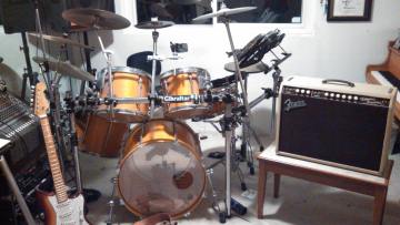 vibrolux and drums