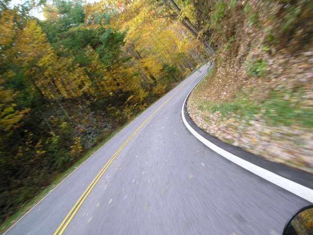 A Uly's perspective coming off the Cherohala Skyway 11-06-2005