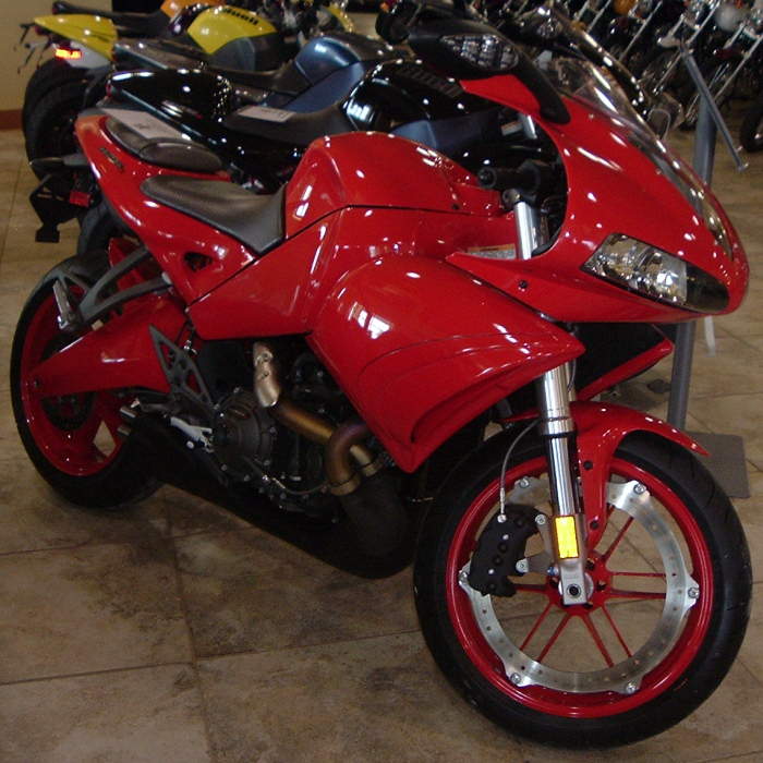 Red 1125R