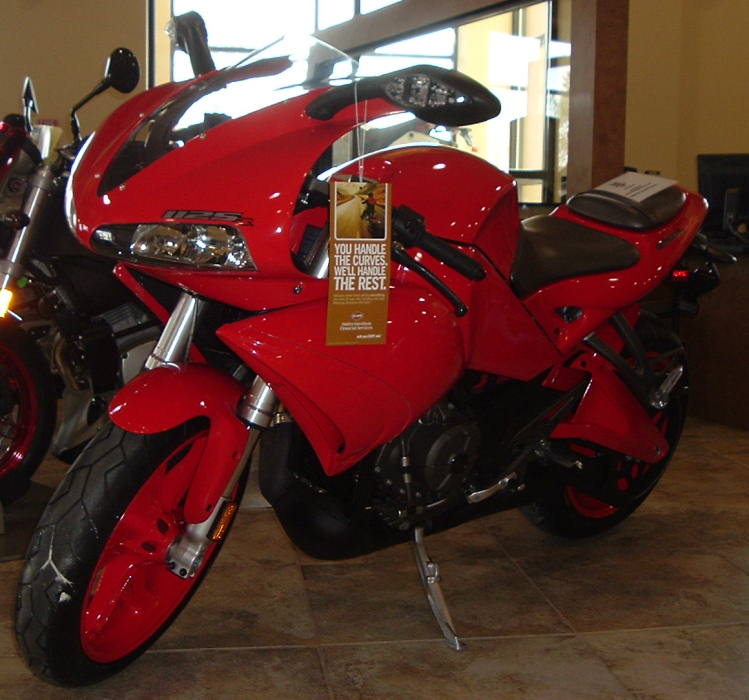 Red 1125R 2