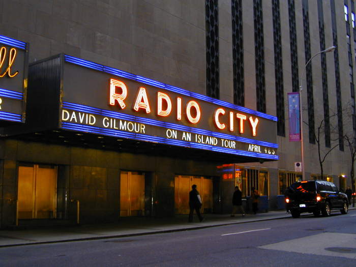 18-Radio City
