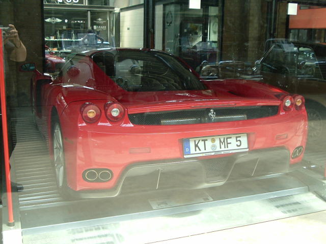MW Ferrari 2