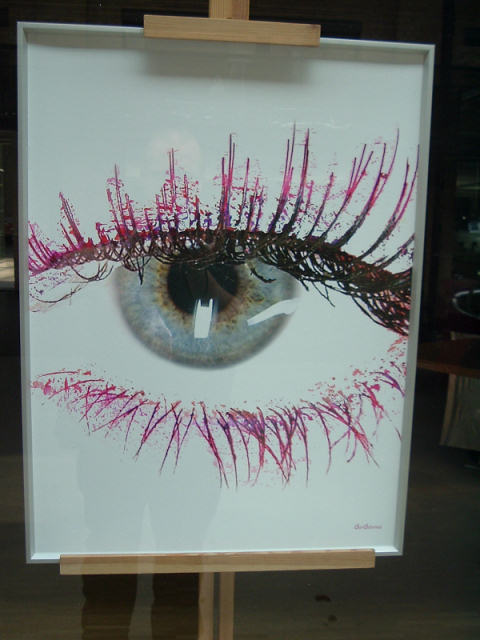 MW Eye artwork