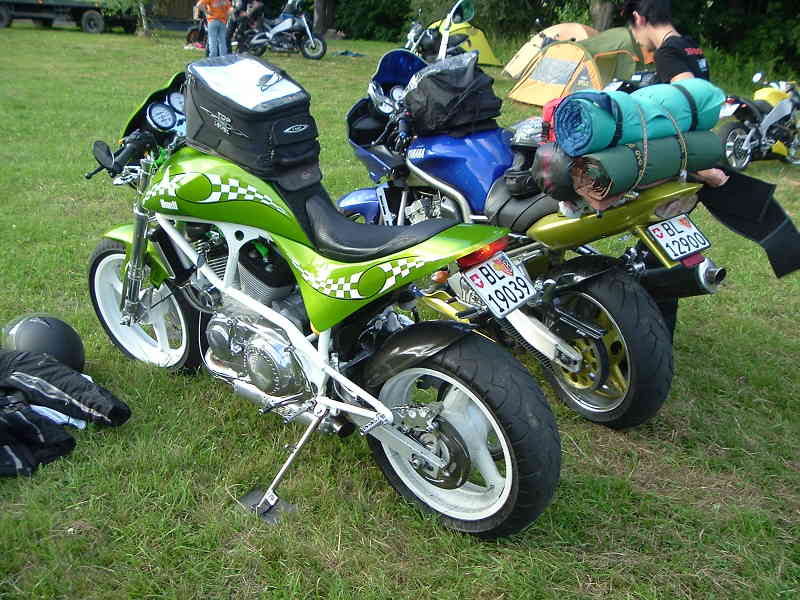 Green S1 and Yamaha